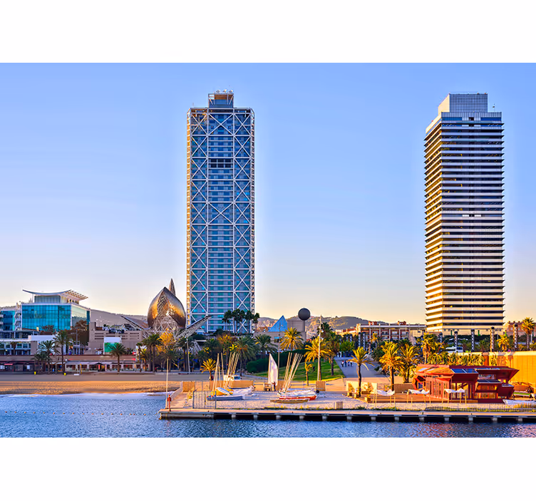 Fotomural Barcelona atardecer Puerto Olímpico - TenVinilo