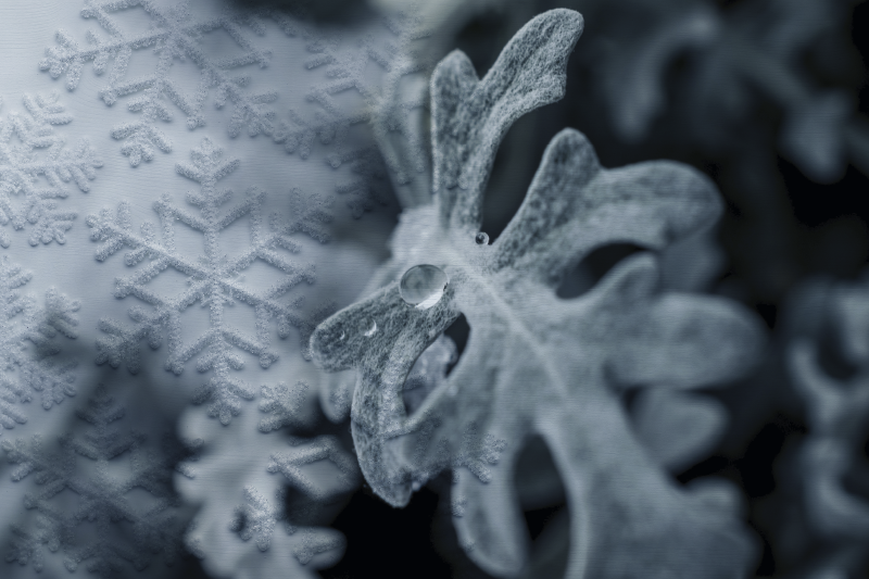 Individual para mesa patrón copos de nieve elegantes - TenVinilo