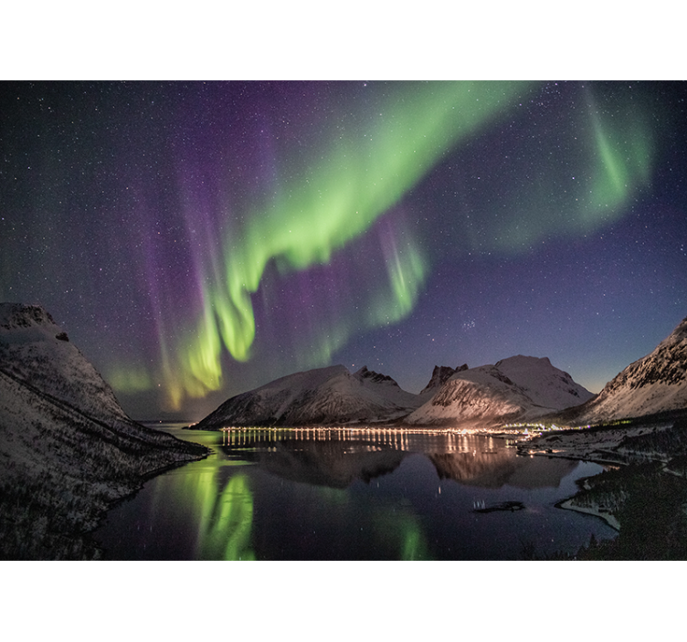 Fotomural naturaleza Aurora boreal noruega montañas nevadas - TenVinilo