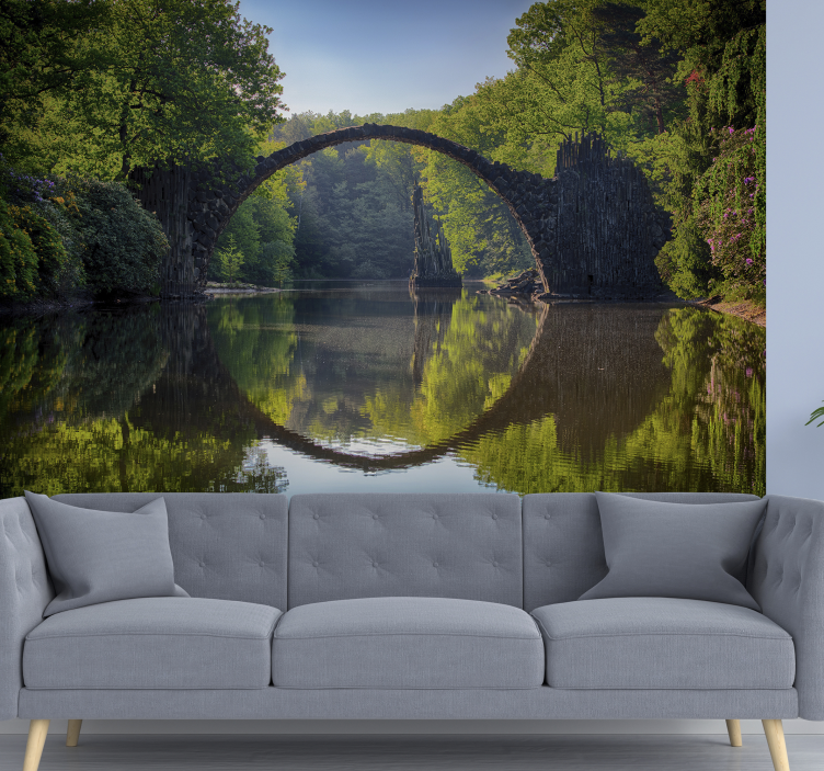 Mural de paisajes reflejo del puente arqueado - TenVinilo