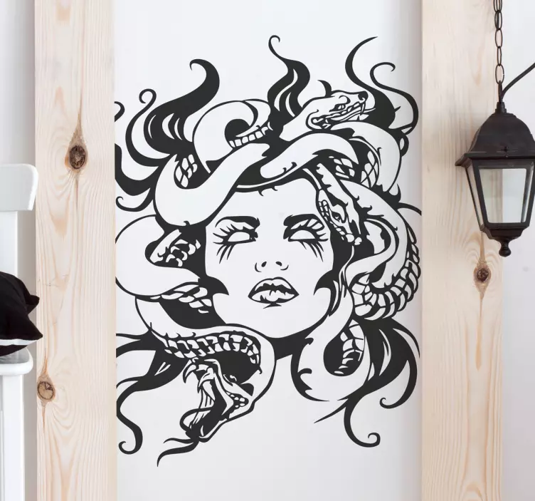 Vinilo decorativo retrato gorgona - TenVinilo
