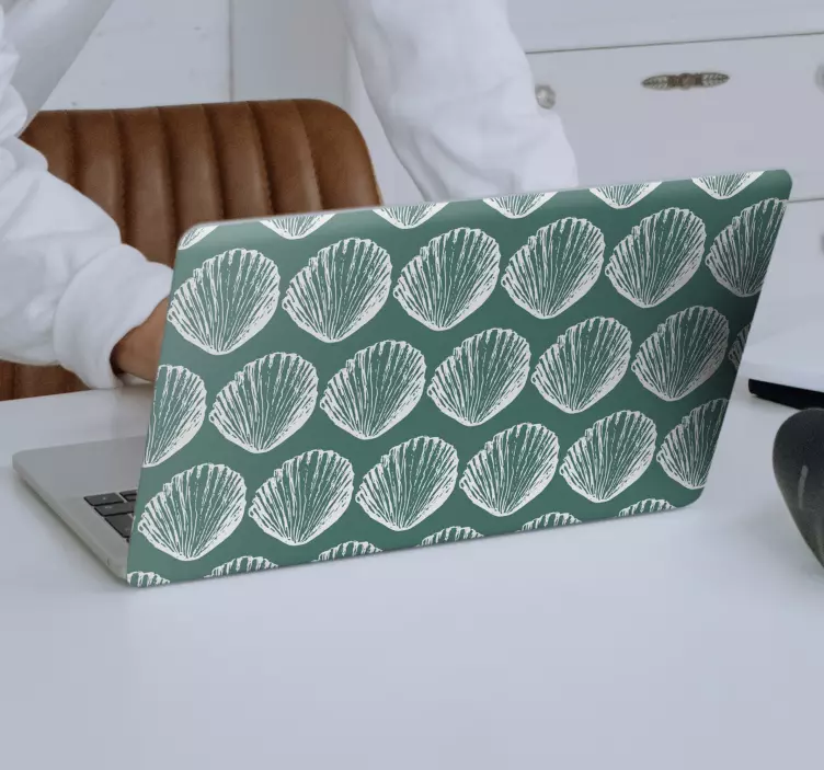 Vinilo para portátil arreglo con motivos de conchas - TenVinilo
