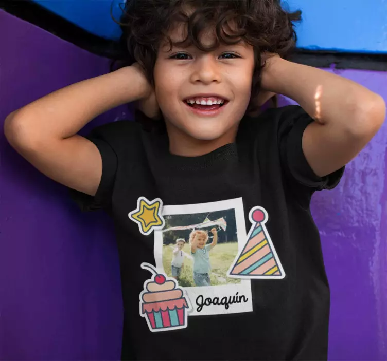 Camiseta niños alegre celebración de cumpleaños - TenVinilo