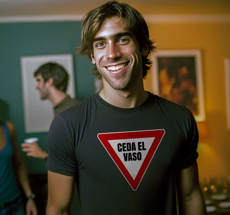 Camiseta rinde el vaso - TenVinilo