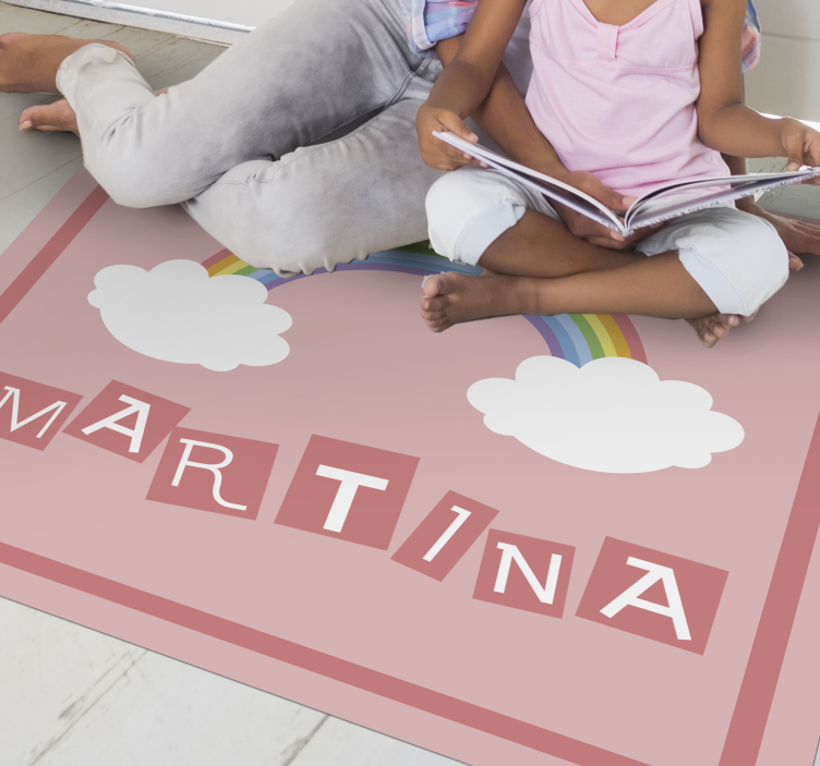 Alfombra vinílica con nombre Arcoiris rosa y nubes con nombre - TenVinilo