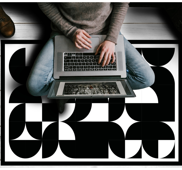 Alfombra de vinilo geométrica formas negras curvas - TenVinilo