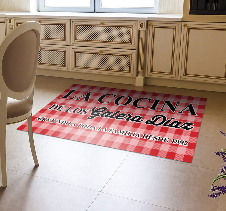 Alfombra vinilica cocina familiar nombre y año - TenVinilo