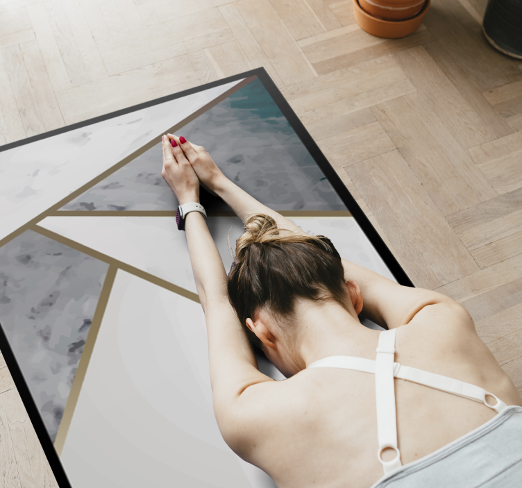 Alfombra vinílica imitación detalles geométricos en mármol - TenVinilo