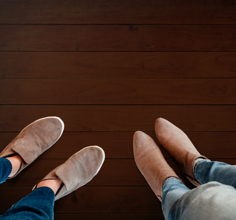 Alfombra vinílica textura madera superficie marrón oscuro - TenVinilo