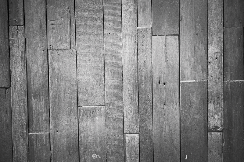 Alfombra vinílica textura madera acabado gris moderno - TenVinilo